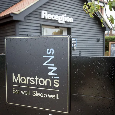 Penny Hedge, By Marston's Γουίτμπι