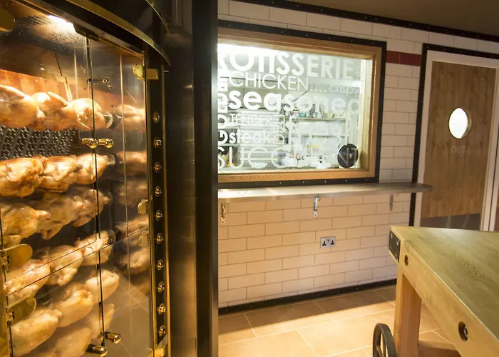 Penny Hedge, By Marston's Hotel