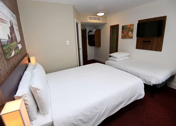 酒店 Penny Hedge, By Marston's 惠特比