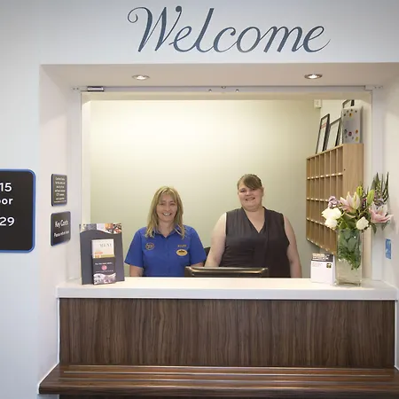 Penny Hedge, By Marston's Hotel